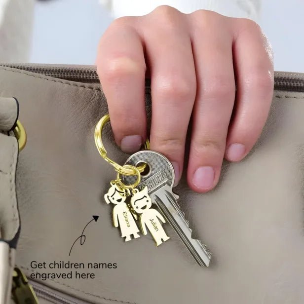 Personalized Family Kids Couple Metal Keychain | Custom Gift - GiftCity
