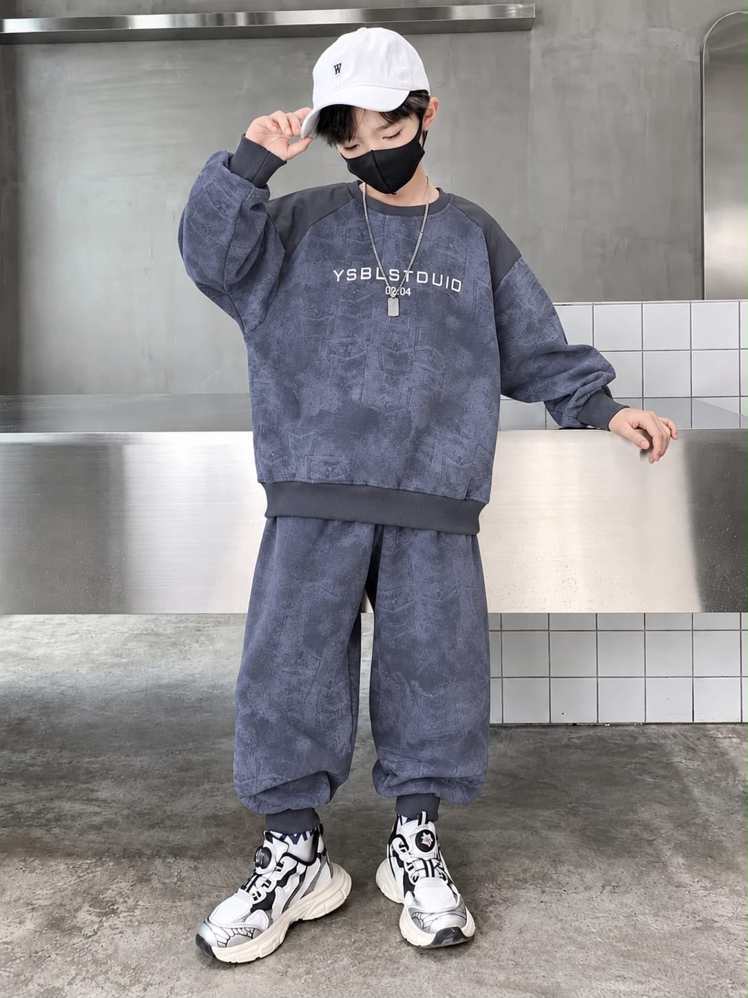Kids light grey printed fleece tracksuit
